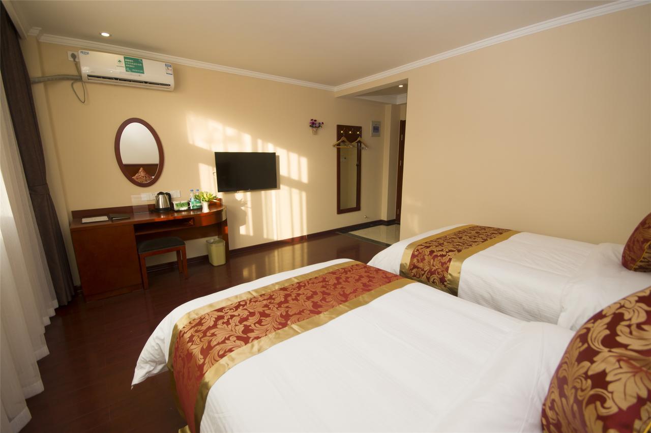 Greentree Inn Anhui Huaibei Renmin Road Business Hotel Экстерьер фото